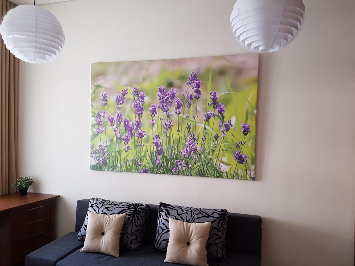 Great Flat With Terrace In Oldtown-Prime Rentals 카우나스 외부 사진
